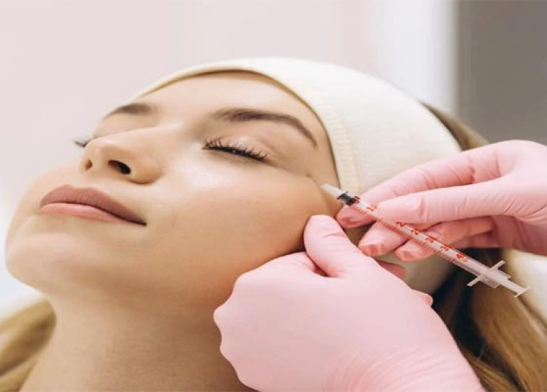 دەرزی بۆتۆكس  بۆ چارەسەركردنی شەقەسەر