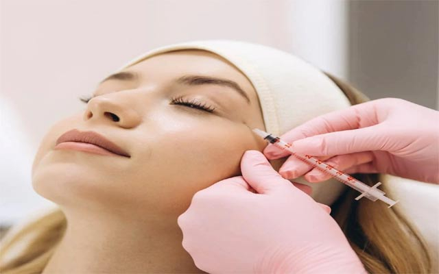 دەرزی بۆتۆكس  بۆ چارەسەركردنی شەقەسەر