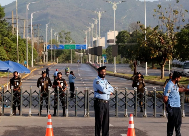 گەشتی شاندی ئەمەریکا بۆ ئیسلام ئاباد هەڵوەشایەوە و دانوستانەکان دواخرا