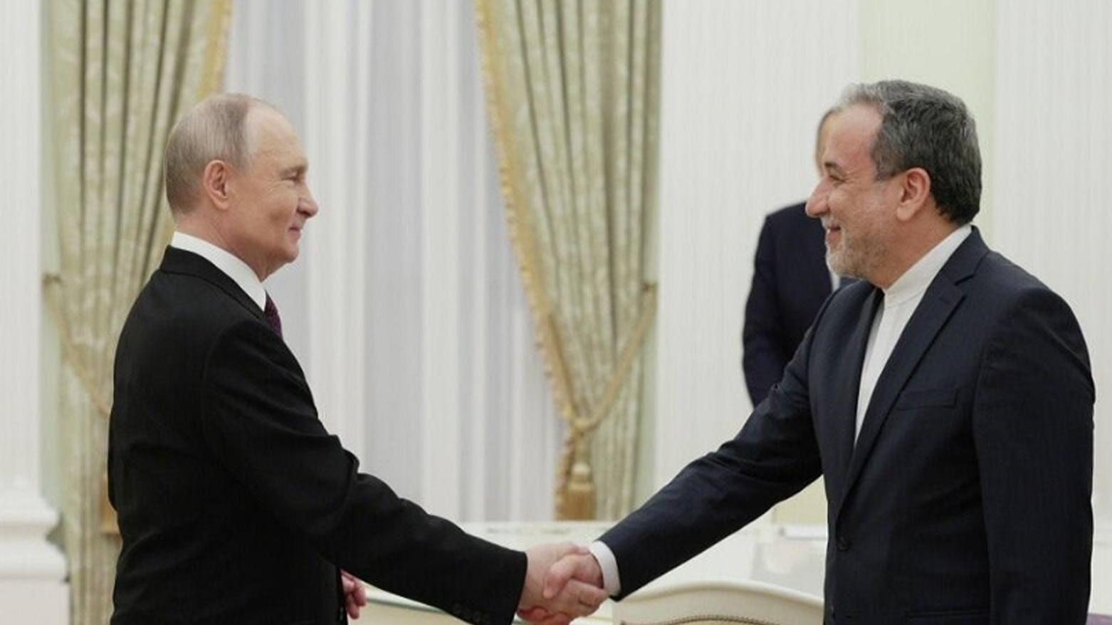 Putin: Em dê her tiştî bo berjewendiya Îranê bikin