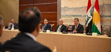 رئيس الحكومة يشيد بدور مستثمري كوردستان في الارتقاء بالواقع الاقتصادي وتنشيط الحركة التجارية في الإقليم