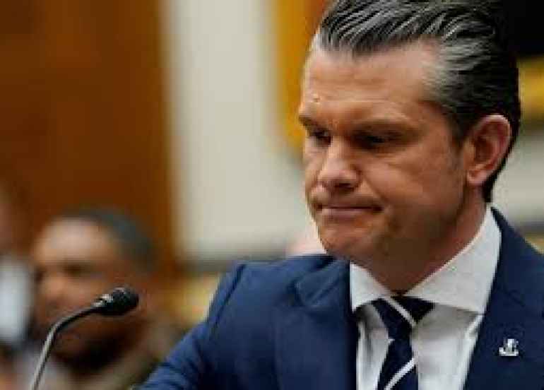 وزير الدفاع الأميركي: حرب إيران ليست مستنقعاً