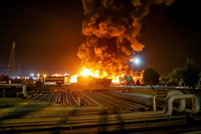کاریگەری شەڕ لەسەر پیشەسازی شووشەی هیندستان و توندبوونەوەی قەیرانی بژێوی ژیان