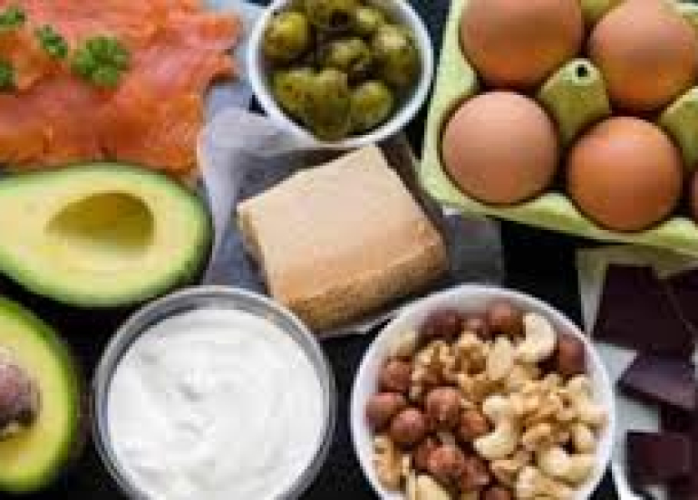 للحفاظ على قلبك... 6 طرق صحية لتناول الدهون