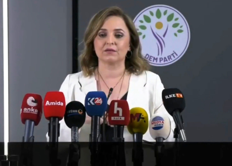Ayşegul Dogan: Statuya Abdullah Ocalan ji bo aştiyê mercê bingehîn e