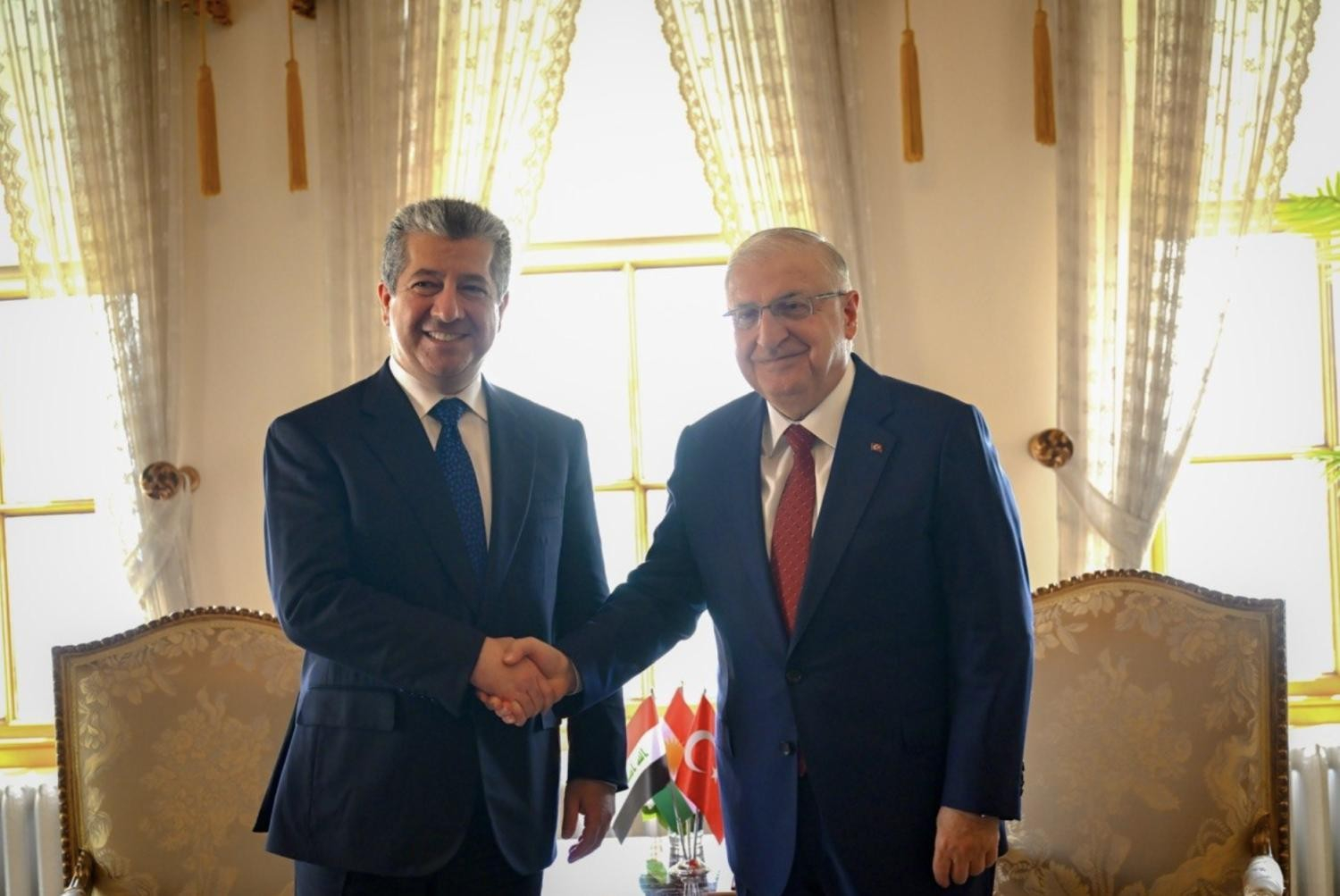 Mesrûr Barzanî û Wezîrê Berevaniyê yê Tirkiyê guhertinên dawî û pêşhatên navçeyê gotûbêj kirin