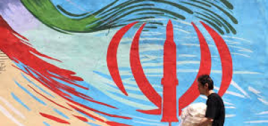 طهران على خط أزمة «القاعدة الإسرائيلية»