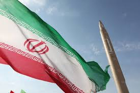 برلمان إيران يلوّح بتخصيب اليورانيوم لمستوى الأسلحة إذا استؤنف النزاع