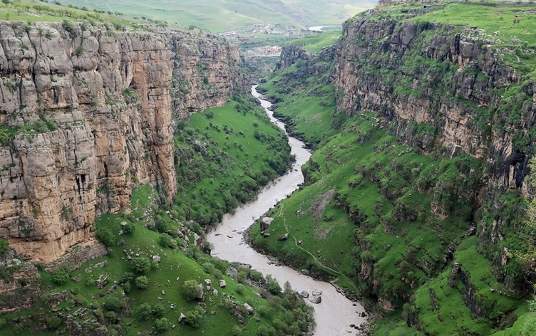 ثلاث مناطق في اقليم كوردستان مرشحة للقب 