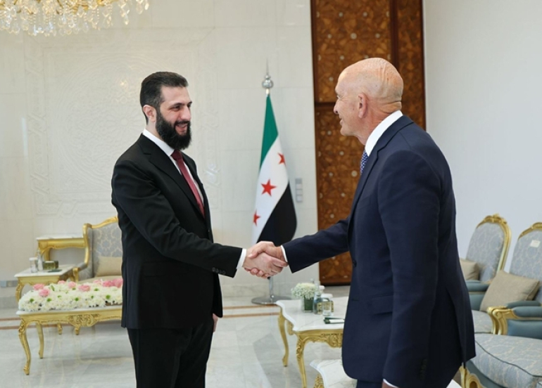 Ehmed Şer û Tom Barrack hevkariya aborî gotûbêj kir