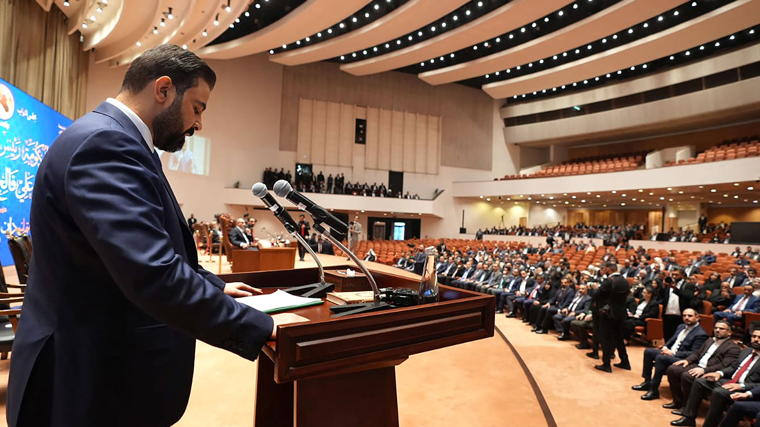 حكومەتەكەی عەلی ئەلزەیدی  لەنێوان ئەقڵییەتی پراگماتیزمی بازرگانی و ئالنگارییە قورسەكاندا