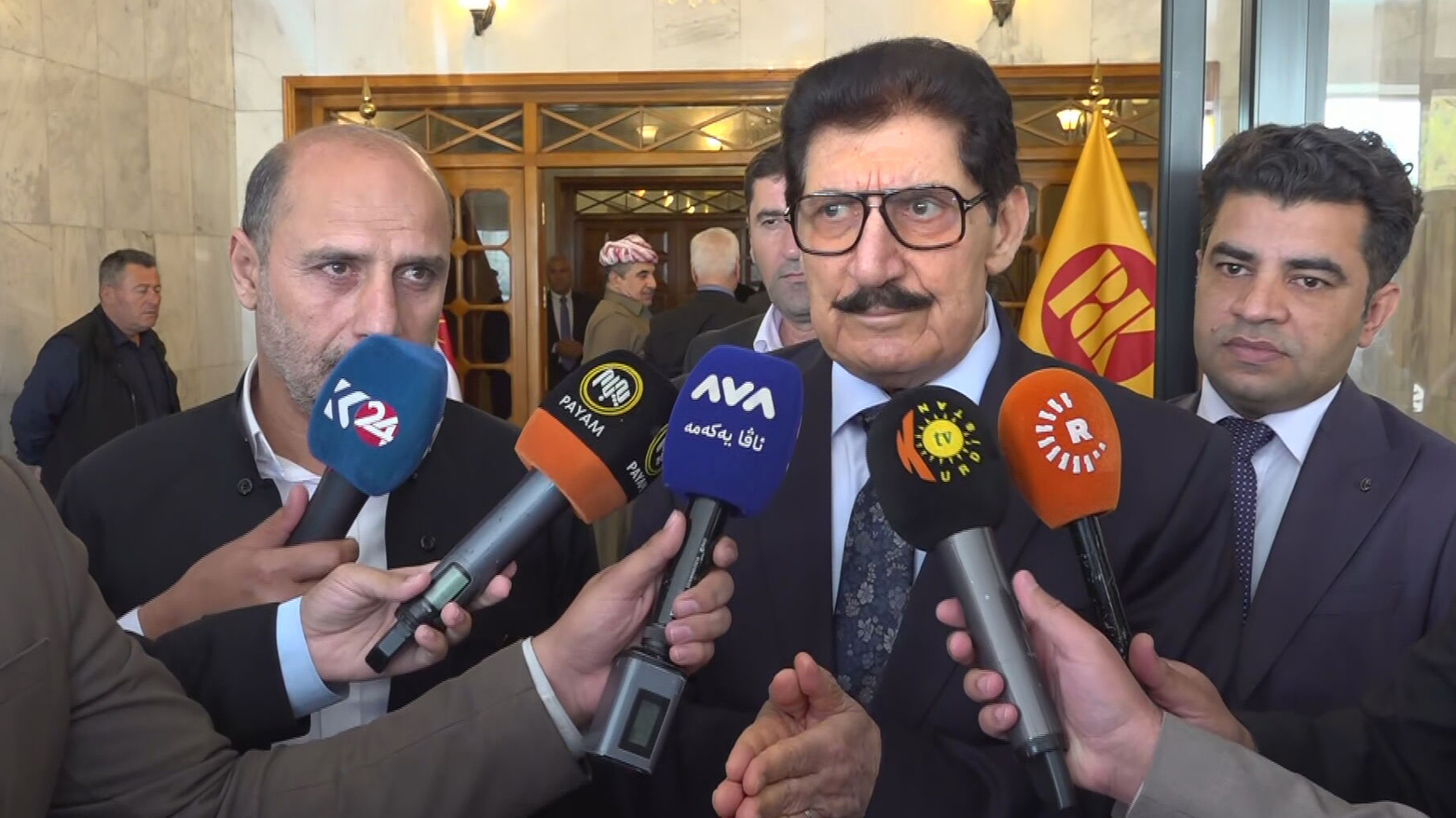 فاضل ميراني: مسؤوليتنا القومية تحتم علينا عدم منح المتربصين أي نقاط ضعف