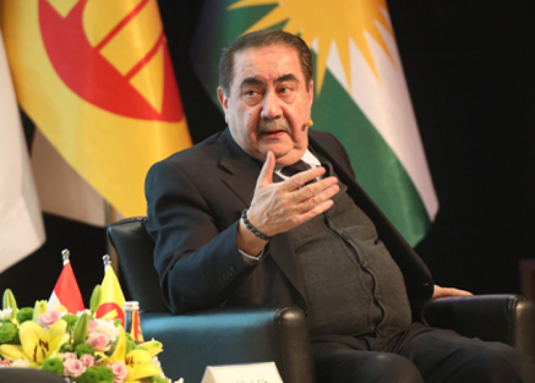 هۆشیار زێباری  وەزیری دەرەوەی پێشووتری عێراق:  كێشەی سەرەكیی عێراق نەبوونی سامان نییە،  بەڵكو حوكمڕانیی خراپ و ململانێی نێوان فیدڕاڵیزم و سەنتڕاڵیی دەسەڵاتە