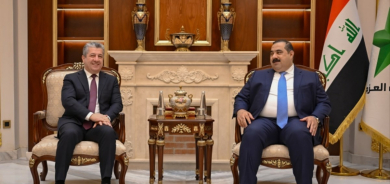 رئيس الحكومة يواصل لقائاته في بغداد مع عدد من المسؤولين