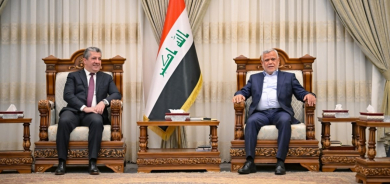 رئيس الحكومة يتابع لقاءاته في بغداد ويجتمع مع الأمين العام لمنظمة بدر