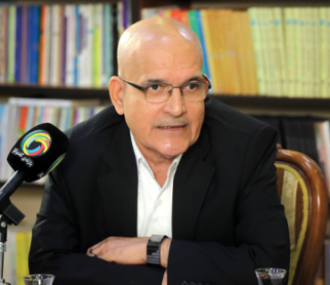 د.مەولوود باوەمراد   ئەكادیمیست و سیاسەتمەدار:  هەندێك لایەنی كوردی لە بەغدا، لە ناو جەرگەی پەرلەمانی عێراقدا بوونەتە بەشێك لە ئۆپۆزیسیۆنی توند دژ بە هەرێمی كوردستان