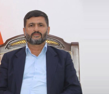 شوان ڕابەر   بڕیاردەری ئەنجومەنی سەركردایەتیی كۆمەڵی دادگەریی كوردستان:  كێشەی سەرەكی لە عێراقدا نەبوونی دەستوور نییە، بەڵكو جێبەجێ نەكردنی ماددە دەستوورییەكان و كردنی مافەكانی هەرێمە بە قوربانیی بەرژەوەندییە سیاسییە كاتییەكان
