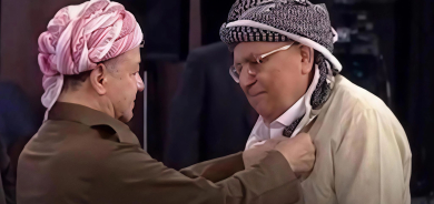 الرئيس مسعود بارزاني يعزي بوفاة المناضل والشخصية الوطنية 