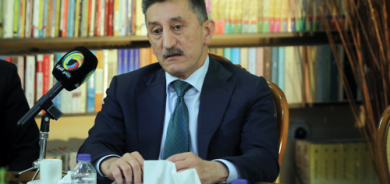 Dr. Nûrî Osman, Serokê Nivîsgeha Serokê Herêma Kurdistanê: Çavkaniya sereke ya cudahiyên navbera me û Bexdayê, berî ku yasayî bin, bi awayê nêrîn û dîtinên siyasî ve girêdayî ye li hemberî sîstema federalî û hikûmrdariyê.