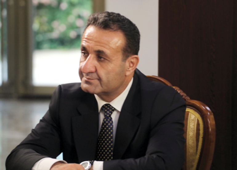 Îmad Teha, Endamê Bazneya Gotûbêjê: Destûra Iraqê li ser bingeha wan lîktêgehiştin û rêkeftinan hatî ye avakirin ku aliyên opozîsyonê di sala 2002an de li Londonê îmze kiribûn