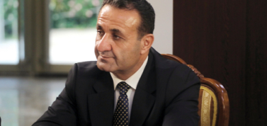 Îmad Teha, Endamê Bazneya Gotûbêjê: Destûra Iraqê li ser bingeha wan lîktêgehiştin û rêkeftinan hatî ye avakirin ku aliyên opozîsyonê di sala 2002an de li Londonê îmze kiribûn