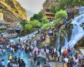 زحام العيد يحوّل شلالات أربيل إلى لوحة سياحية نابضة بالحياة