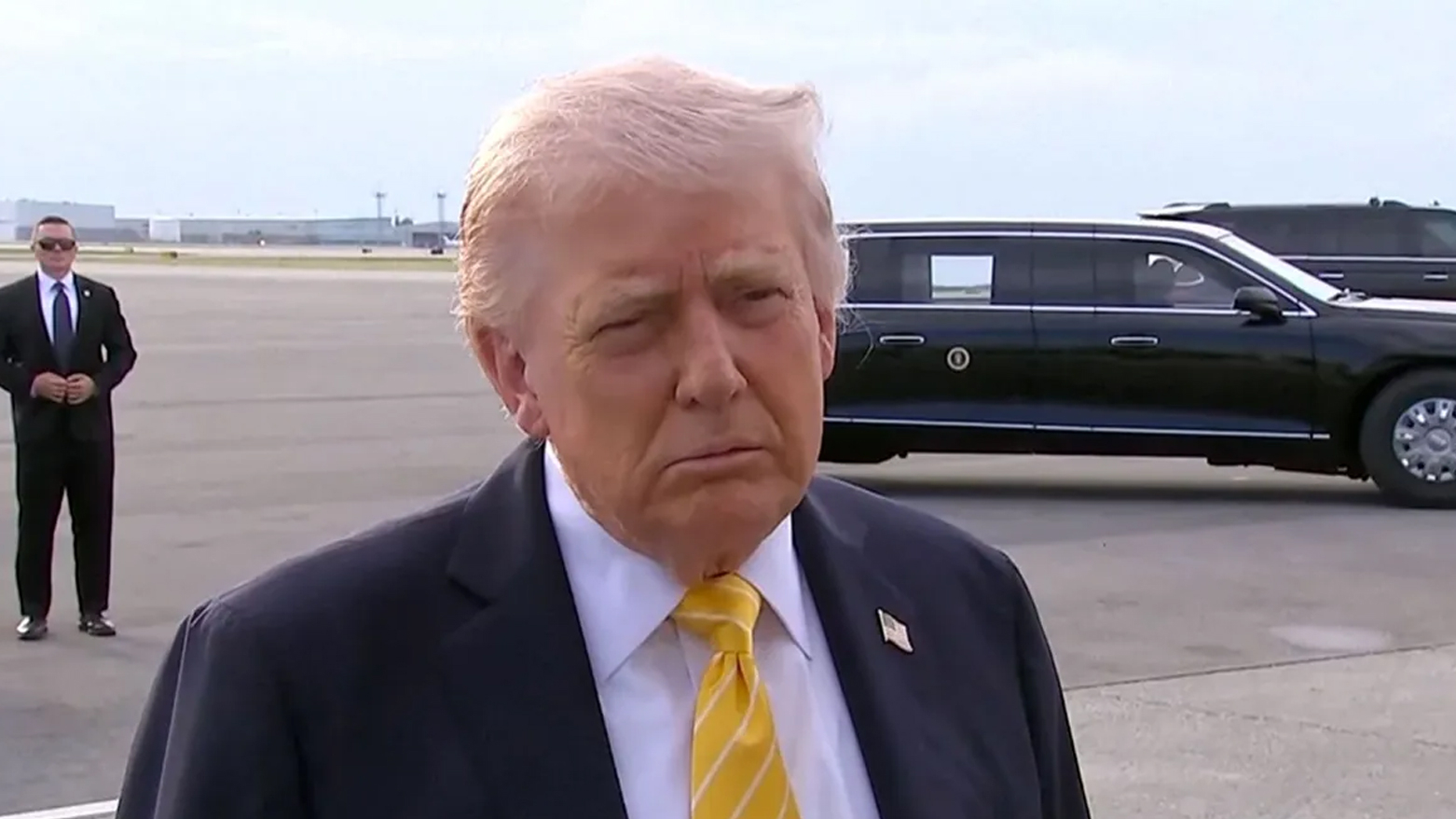 Trump rakirina dorpêçên deryayî yên li ser Îranê ragihand