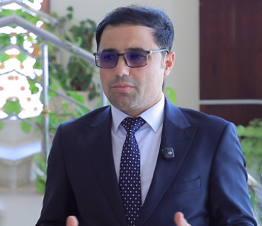 د.ڕێنجبەر جەمیل شێخۆ     مامۆستای یاسای دەستووری لە زانكۆی دهۆك:  ڕۆڵی دادگای باڵای فیدڕاڵی جێگەی سەرنج و ڕەخنەیەكی زۆرە، لە زۆر وێستگەدا وەك بەشێك لە پڕۆسەی ململانێی سیاسی دەركەوتووە