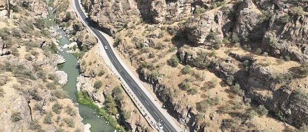 إنجاز 810 مشاريع للطرق والجسور في إقليم كوردستان بكلفة تتجاوز تريليون دينار