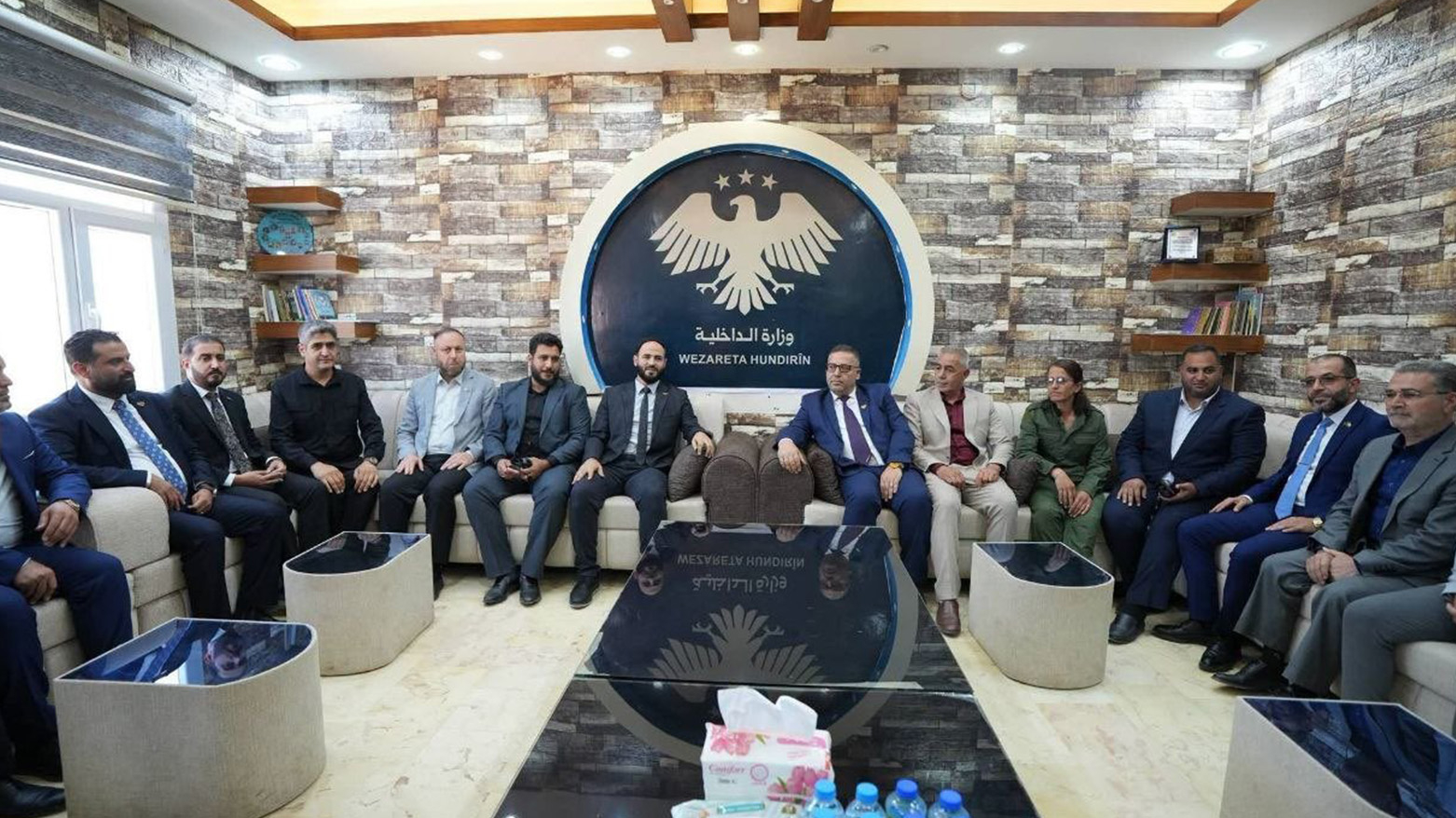 Parêzgarê Helebê li Kobanê ye: Av, bazirganî û entegrasyona îdarî di rojevê de ne