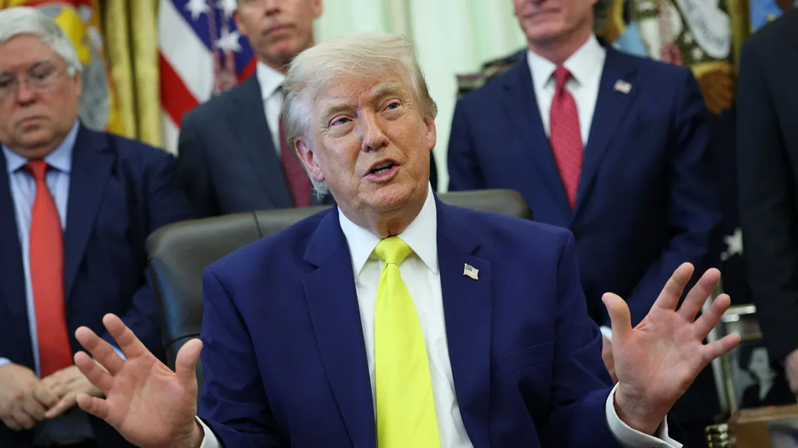 Trump: Em ê di nava du hefteyan de serkeftinê li dijî Îranê ragihînin