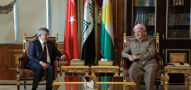 الرئيس بارزاني يستقبل رئيس الوزراء التركي الأسبق