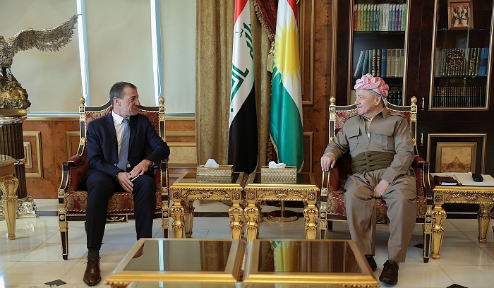 President Masoud Barzani Receives French Consul and Former Turkish Prime Minister in Pirmam