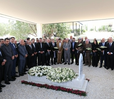 مەكتەبی سیاسیی پارتی دیموكراتی كوردستان ساڵیادی كۆچی دوایی كەریم شنگالی بەرز ڕادەگرێت