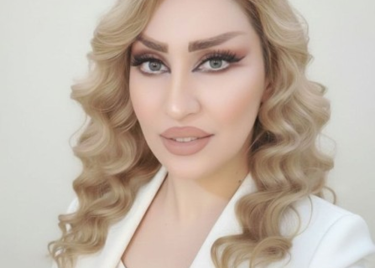 حين تتقن المرأة أدوارها... تصبح سر الرجل الناجح والبيت السعيد