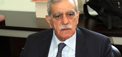 Ahmet Turk li ser pêvajoyê axivî: Baweriya gel zêde nemaye