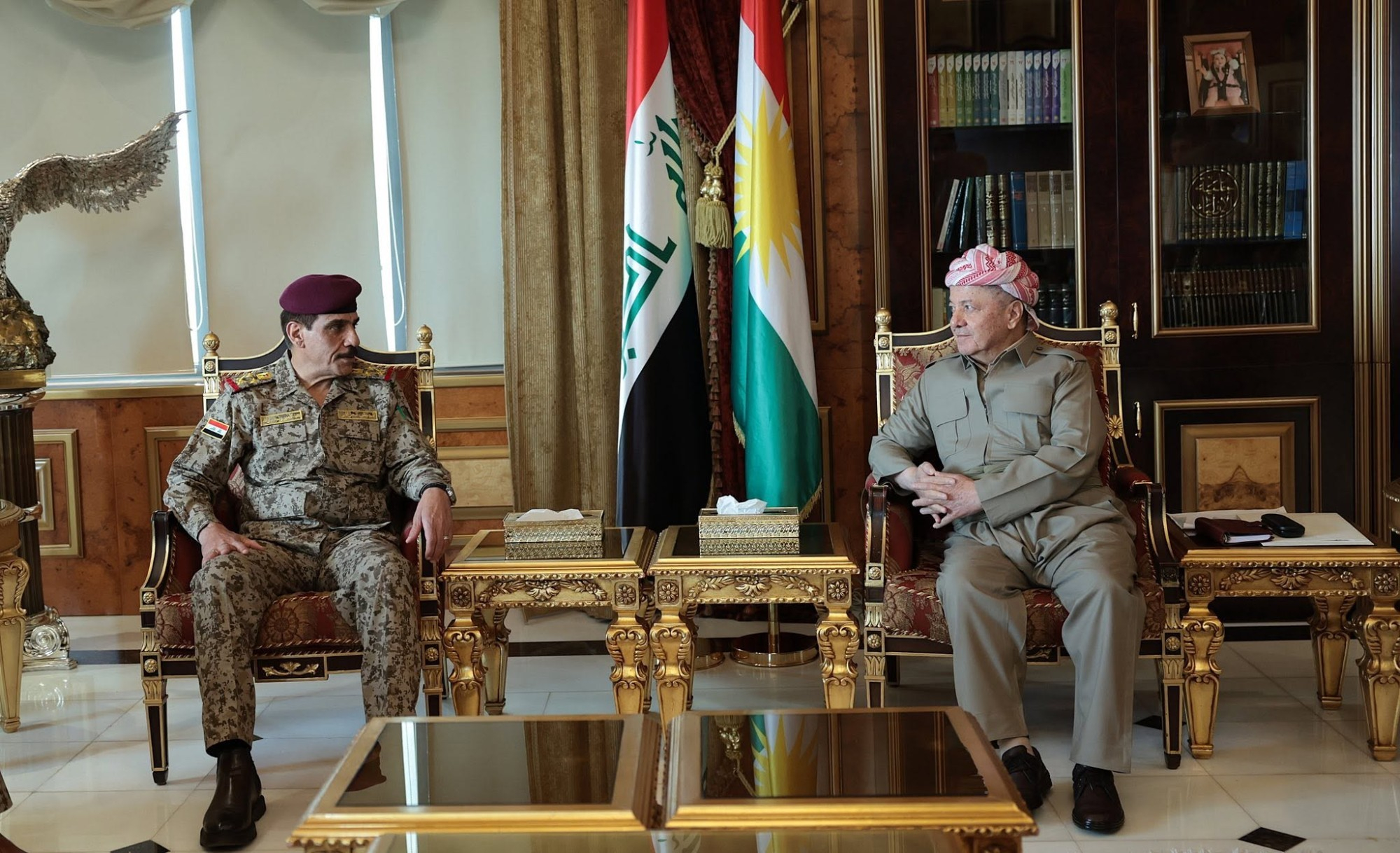 Di civîna Serok Barzanî û Serfermandarê Iraqê de tekezî li ser hevahengiya navbera saziyên têkildar hat kirin