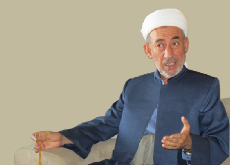 مامۆستا مەلا عومەر سوێری بۆ گوڵان:     مامۆستایانی ئایینی لە شۆڕشەكانی كوردستاندا ڕۆڵێكی بەرچاویان گێڕاوە و زۆربەی هەرە زۆریان پەیوەندییەكی توندوتۆڵیان لەگەڵ مەلا مستەفا بارزانی هەبوو