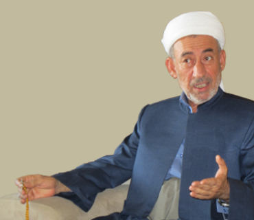 مامۆستا مەلا عومەر سوێری بۆ گوڵان:     مامۆستایانی ئایینی لە شۆڕشەكانی كوردستاندا ڕۆڵێكی بەرچاویان گێڕاوە و زۆربەی هەرە زۆریان پەیوەندییەكی توندوتۆڵیان لەگەڵ مەلا مستەفا بارزانی هەبوو