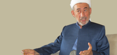 مامۆستا مەلا عومەر سوێری بۆ گوڵان:     مامۆستایانی ئایینی لە شۆڕشەكانی كوردستاندا ڕۆڵێكی بەرچاویان گێڕاوە و زۆربەی هەرە زۆریان پەیوەندییەكی توندوتۆڵیان لەگەڵ مەلا مستەفا بارزانی هەبوو