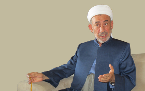 مامۆستا مەلا عومەر سوێری بۆ گوڵان:     مامۆستایانی ئایینی لە شۆڕشەكانی كوردستاندا ڕۆڵێكی بەرچاویان گێڕاوە و زۆربەی هەرە زۆریان پەیوەندییەكی توندوتۆڵیان لەگەڵ مەلا مستەفا بارزانی هەبوو