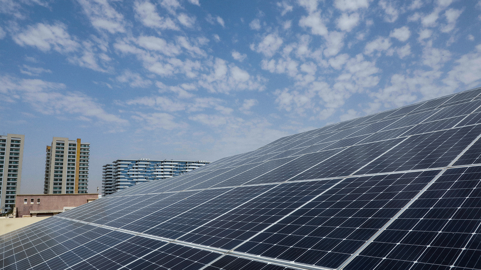 Li Silêmaniyê berhemanîna elektrîka solarê nêzîkî 100 megawatan bûye