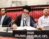 نائب إيراني يثير جدلاً حول رسائل منسوبة إلى خامنئي بشأن التفاوض