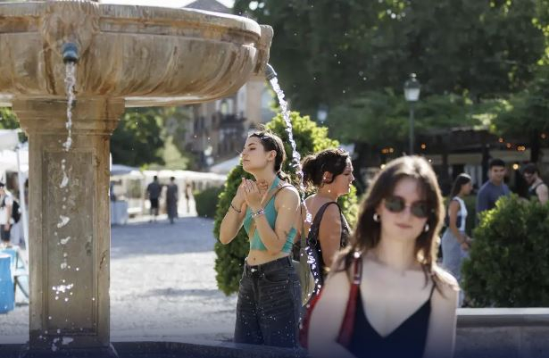 Climate Change Made Europe’s Record Heatwave Nearly Impossible Without Human Influence, Study Finds