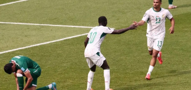 السنغال تهزم العراق بخماسية وتتمسك ببصيص الأمل