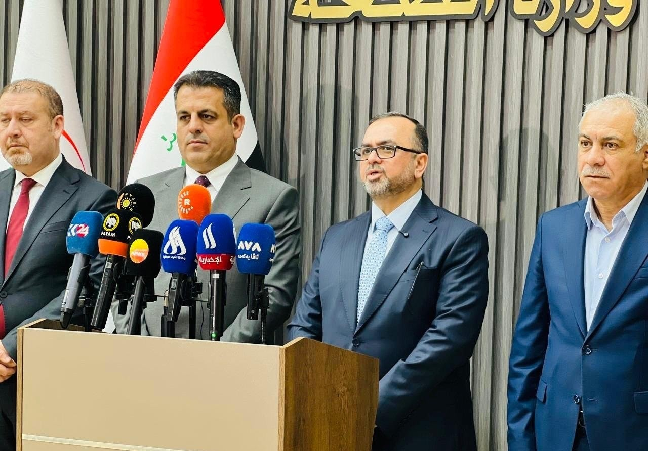اتفاق مبدئي بين الجانبين.. أربيل وبغداد تناقشان ملف الأدوية والضمان الصحي
