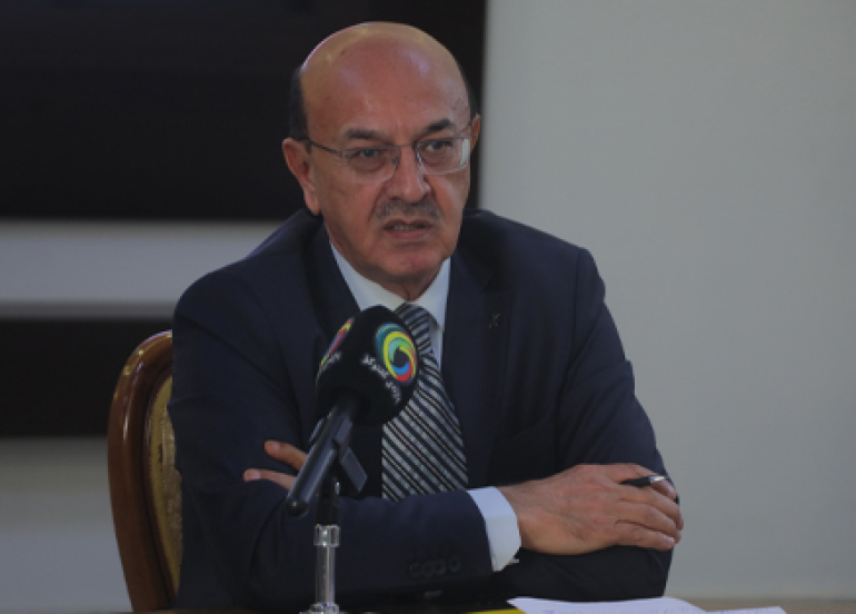 نەجات عومەر ئاغا  سەرۆكی پارتی پارێزگارانی كوردستان:     ئەگەر لایەنە سیاسیەكان پەلە لە كاراكردنەوەی پەرلەمانی كوردستان نەكەن، زەمینە بۆ ئەوە خۆش دەبێت كە بەغدا بیر لەوە بكاتەوە بە سیستمی پارێزگاكان مامەڵە لەگەڵ هەرێم بكات