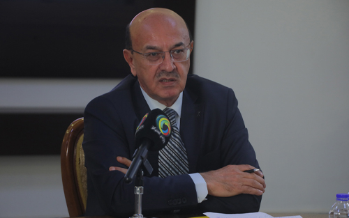 نەجات عومەر ئاغا  سەرۆكی پارتی پارێزگارانی كوردستان:     ئەگەر لایەنە سیاسیەكان پەلە لە كاراكردنەوەی پەرلەمانی كوردستان نەكەن، زەمینە بۆ ئەوە خۆش دەبێت كە بەغدا بیر لەوە بكاتەوە بە سیستمی پارێزگاكان مامەڵە لەگەڵ هەرێم بكات