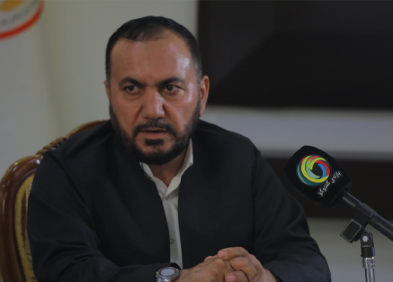 ئازاد عوسمان  كارگێڕی مەڵبەندی هەولێری كۆمەڵی دادگەریی كوردستان:     ناكرێت هێزی پێشمەرگە بە میلیشیا ناو ببرێت، یان چەك بكرێت و بخرێتە پاڵ سوپایەكەوە كە لە داهاتوودا ئەگەری هەیە دژی قەوارەی هەرێمەكەمان بەكار بهێنرێتەوە