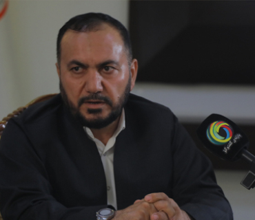 ئازاد عوسمان  كارگێڕی مەڵبەندی هەولێری كۆمەڵی دادگەریی كوردستان:     ناكرێت هێزی پێشمەرگە بە میلیشیا ناو ببرێت، یان چەك بكرێت و بخرێتە پاڵ سوپایەكەوە كە لە داهاتوودا ئەگەری هەیە دژی قەوارەی هەرێمەكەمان بەكار بهێنرێتەوە